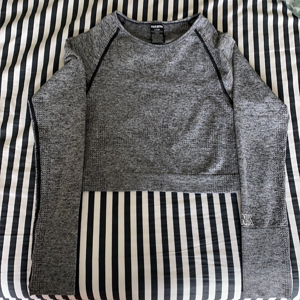 Grey Long Sleeve Sport Crop Top